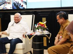 Kunjungi Pemkot Surabaya, Ketua DPD RI Komit Jaga Kewenangan Daerah untuk Pembangunan yang Berkeadil