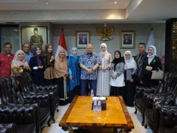 Buka Bersama Alumni Perguruan Tinggi, Ketua DPD RI Istiqomah Perjuangkan Kembali UUD 45 Naskah Asli