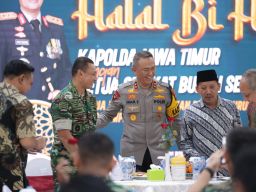 Sambut May Day 1 Mei 2024 Kapolda Jatim Ajak Serikat Buruh Jaga Sitkamtibmas 