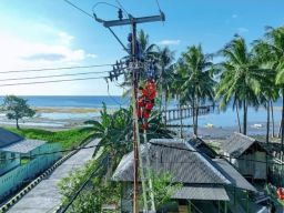 Selamat Tinggal Listrik 12 Jam, Kini Seluruh Desa di NTB Punya Listrik PLN 24 Jam