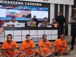 Polres Blitar Berhasil Amankan 4 Tersangka Sindikat Pembalakan Liar 