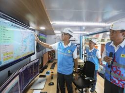 Dirut PLN Tinjau Posko Utama Kelistrikan KTT WWF, Pastikan Seluruh Sistem Kelistrikan di Bali Andal