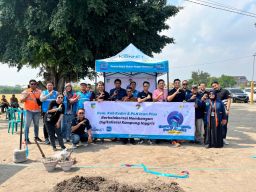 Peletakan Batu Pertama Landmark Kampung Inggris Kolaborasi ICONNET di Lapangan Tulungrejo