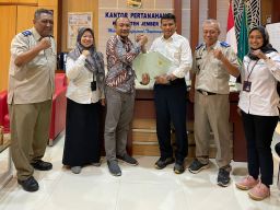 PLN UIP JBTB Berprogres Positif Dalam Sertipikasi Persil Tanah Tapak Tower SUTT 150 kV Tanggul