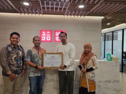 Gunakan Layanan REC, PLN Pasok Listrik Hijau 8.978 MWh untuk Uniqlo Indonesia