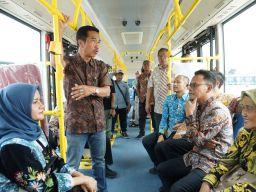 Kolaborasi Transportasi Hijau di Jakarta, PLN Layani 7,5 MVA untuk _Charging Station_ Bus Listrik