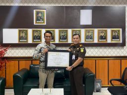 PLN Icon Plus dan Kejari Kota Madiun Teken Kerja Sama Penguatan Hukum, Dukung Keamanan Aset dan Layanan Konektivitas