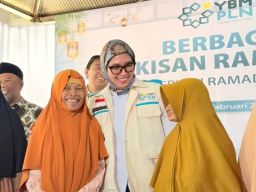 Berbagi Berkah Sepanjang Ramadan 1447 H, YBM PLN Salurkan 45 Ribu Paket Bingkisan