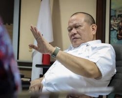 Berdayakan Petani, Ketua DPD RI Dorong Inovasi Teknologi Pertanian