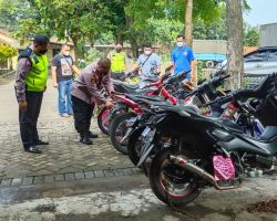 Pelihara Kamtibmas Polisi Jombang Mengamankan 10 Pembalap Liar di Ring Road Mojoagung