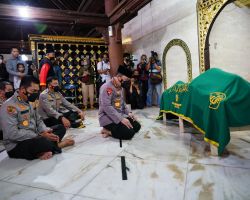 Buya Syafii Maarif Meninggal Dunia, Kapolri: Kita Kehilangan Tokoh dan Bapak Bangsa