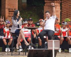 Gelar Parade Kemenangan Atlet Sea Games, Kapolri Fokus Kembangkan Olahraga Sepeda Indonesia