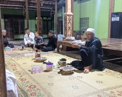 Puluhan Banser dan Santri Ikuti Mujahadah Rutin di Ponpes Alluwung Berdzikir