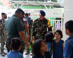 Peringati HUT RI ke 77 Jajaran Sat Brimob Polda Jatim Secara Serentak Memberikan Santunan ke Anak Yatim