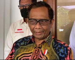 Tragedi di Stadion Kanjuruhan, Mahfud MD*: *Polisi Sudah Usulkan Pertandingan Sore Dan Penonton Sesuai Kapasitas Stadion