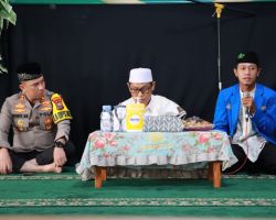 Polresta Mojokerto bersama Mahasiswa Gelar Sholat Ghoib dan Doa Bersama untuk Korban Kanjuruhan
