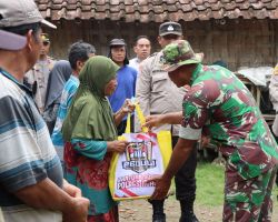 Polres Ngawi Gelar Aksi Sosial Untuk Korban Bencana Alam