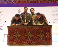 Komit Capai Net Zero Emission, PLN dan PTBA Jajaki Kemungkinan Pensiun Dini PLTU Pelabuhan Ratu