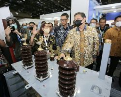 Berhasil Realisasi TKDN di Atas Target, Menko Airlangga Terus Dukung PLN Serap Produk Dalam Negeri