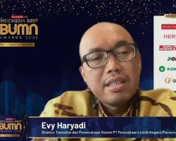 Sukses Jalankan Transformasi Bisnis, PLN Raih Best BUMN Awards 2022
