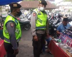 Cegah Aksi Kriminalitas, Giat Patroli KRYD Polsek Denpasar Utara Sasar Pasar Loak Kreneng