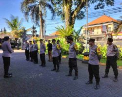 Antisipasi Cuti Bersama Kapolsek Mengwi Pimpin Apel Pengamanan DTW