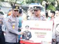 Wujud Kepedulian Kapolri ke Masyarakat, 2 Ribu Bansos Disebar ke Warga Jakarta Utara