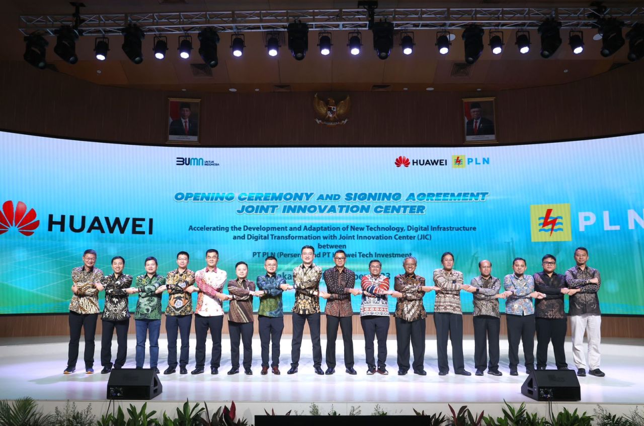 Akselerasi Teknologi dan Digitalisasi, PLN dan Huawei Resmikan Joint Innovation Center