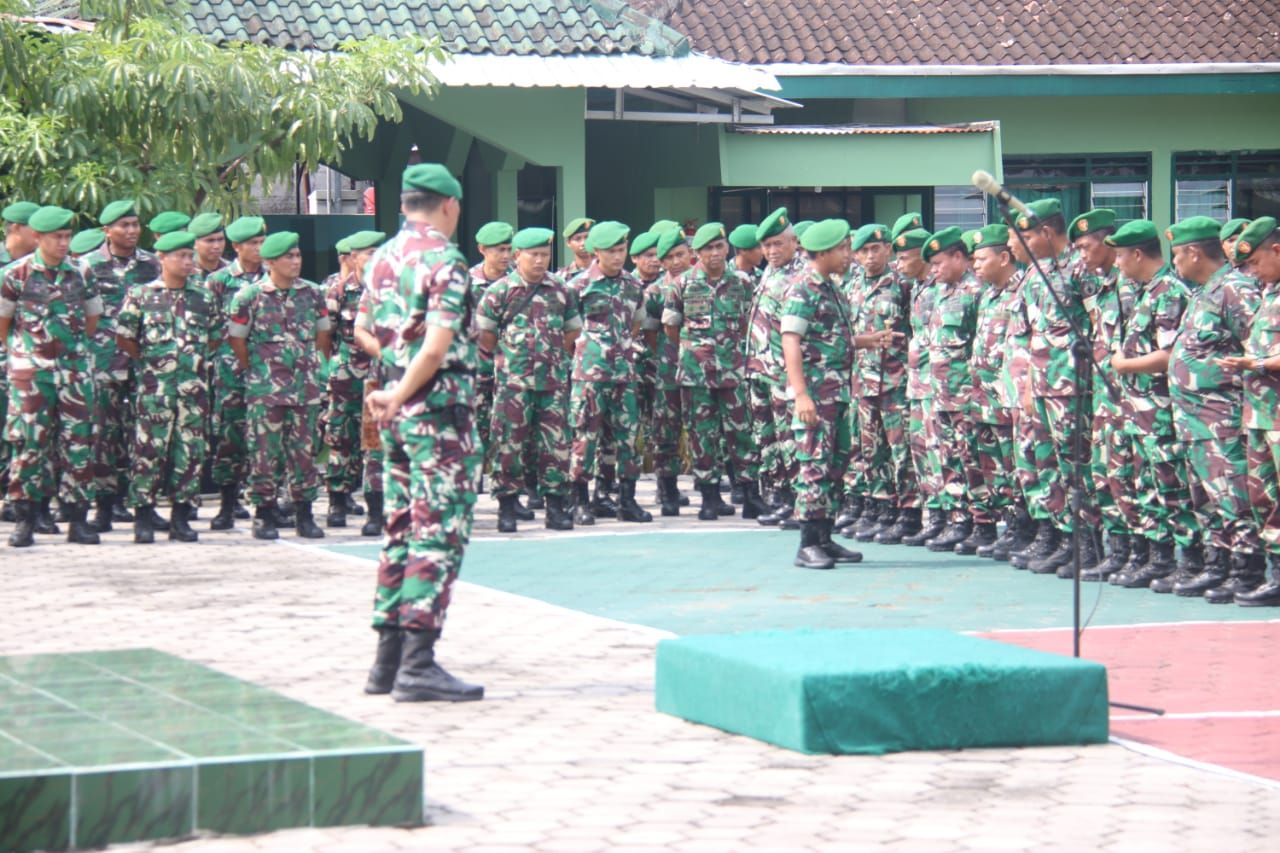 Pimpin Pelepasan Cuti Lebaran 2024, Dandim Ngawi Ingatkan Anggota Jaga Keamanan dan Hindari Pelanggaran