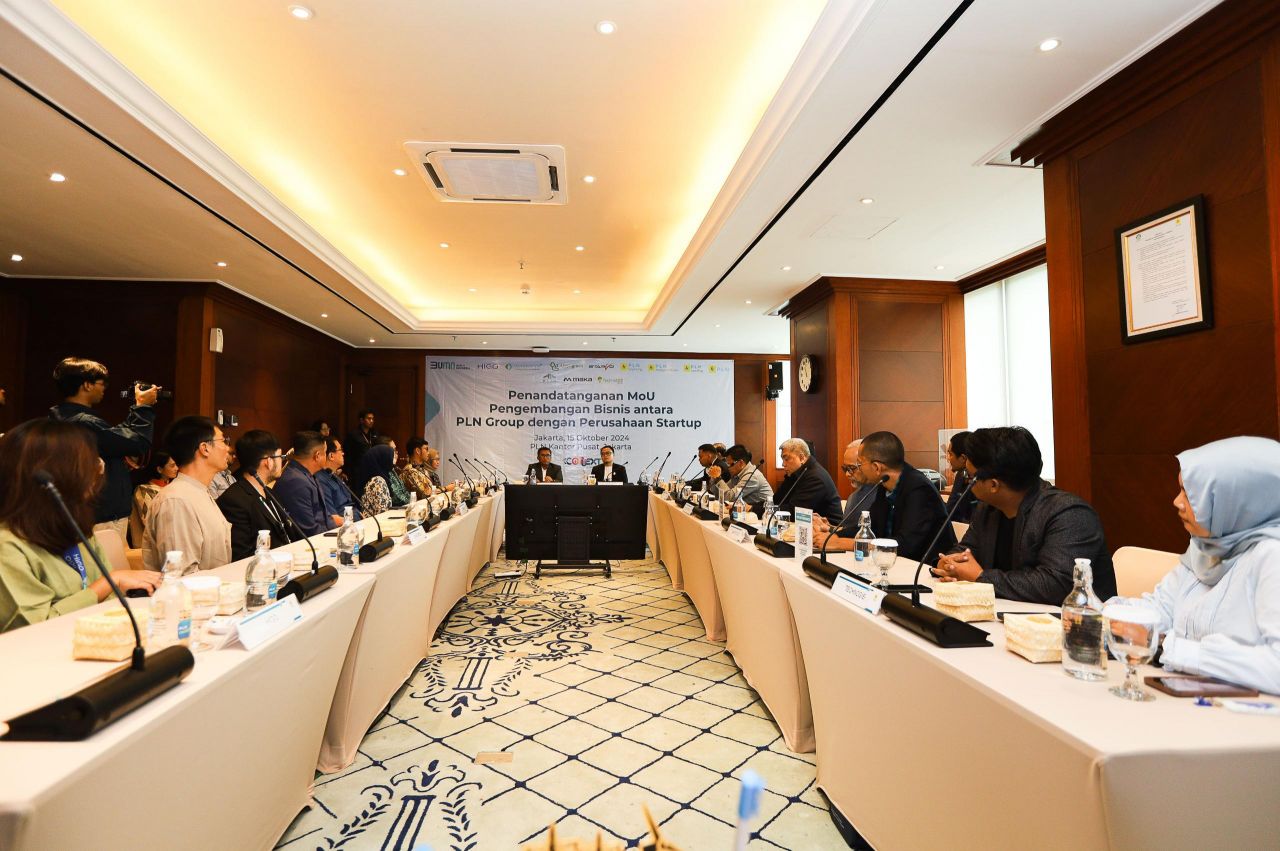 Bangun Ekosistem Energi Hijau, PLN Gandeng Sederet Startup Terkemuka