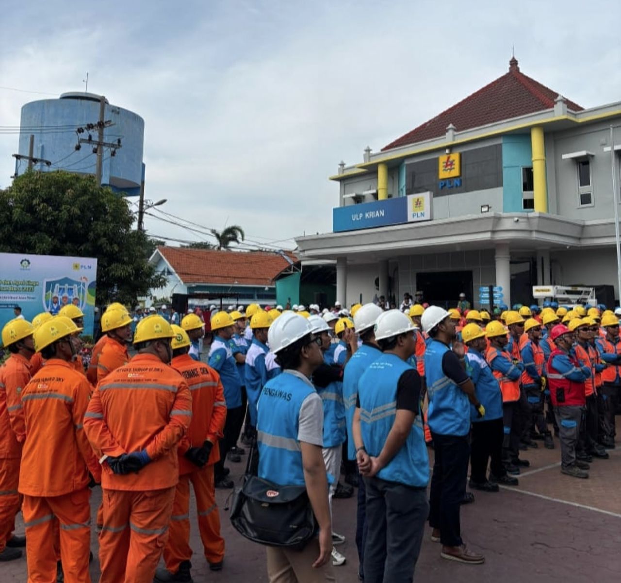 PLN Icon Plus Dukung PLN UID Jatim dan Apel Siaga Nataru 2024/2025 dengan Inspection DAY K3