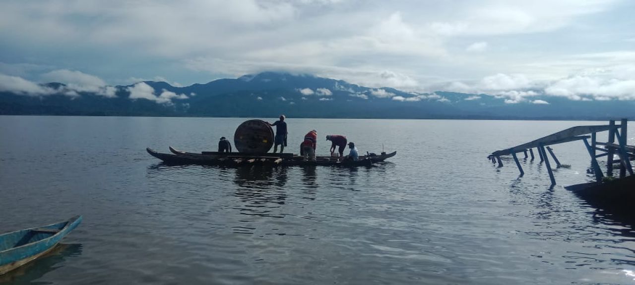 Dengan Semangat Kemerdekaan, PLN Tuntaskan Elektrifikasi di Kecamatan Lindu Sulteng, 607 KK