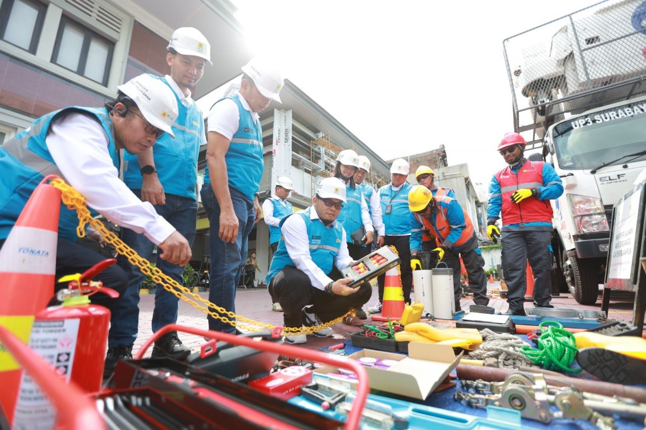 PLN Icon Plus dan PLN Grup Jatim Perkuat Kesiapan Kelistrikan dan Konektivitas Jelang Nataru 2025-2026