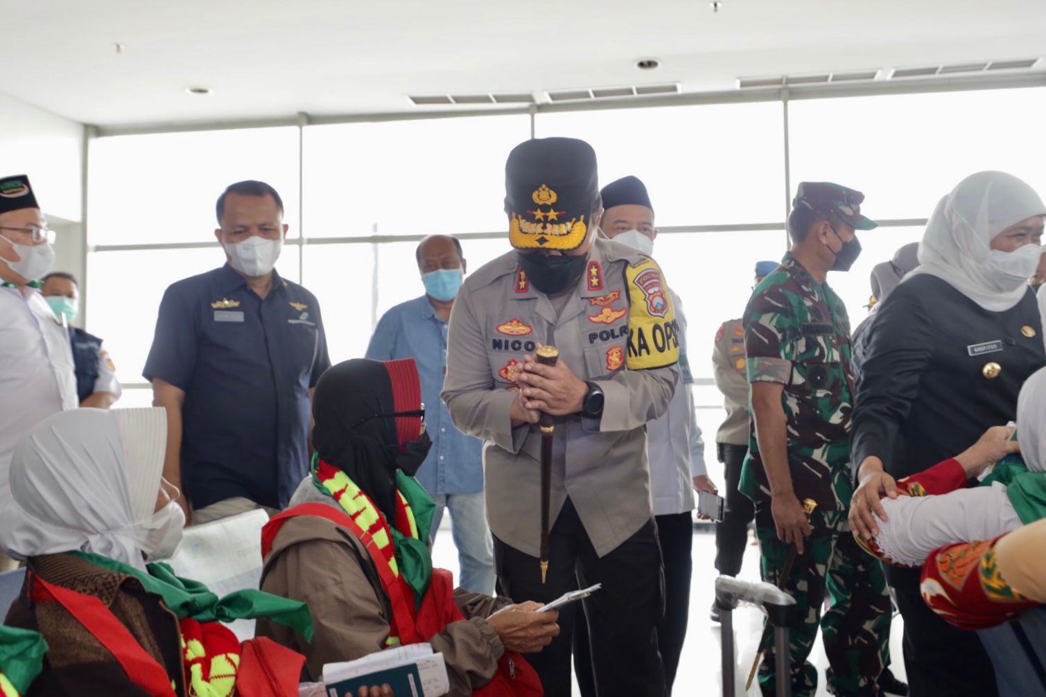Forkopimda Jatim Lepas Keberangkatan 220 Jamaah Umroh dari Juanda ke Tanah Suci