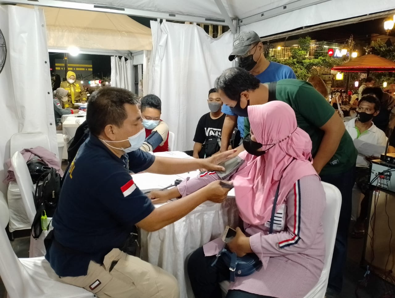 Polres Madiun Kota Buka Gerai Vaksin Malam Hadapi Mudik Lebaran