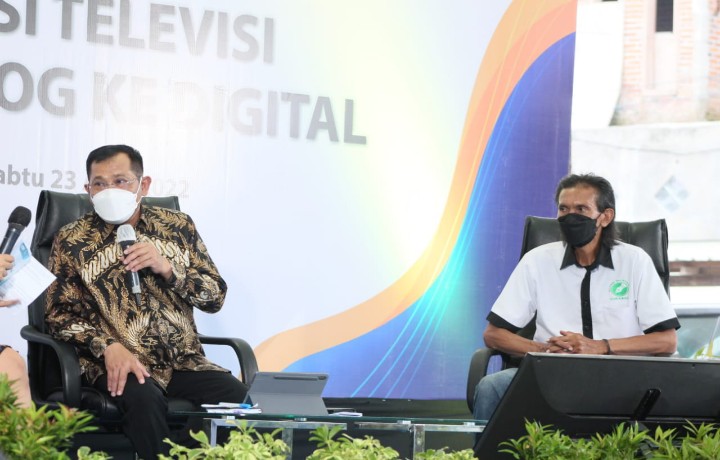 Diskominfo Jatim - AWS Sosialisasi Migrasi TV Analog ke Digital