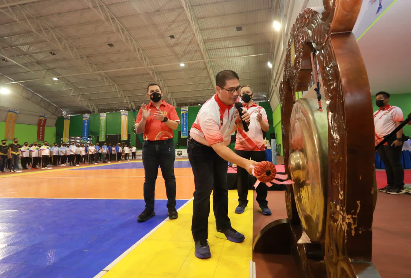 Rangkaian HUT Bhayangkara Polda Jatim Gelar Open Olahraga Bola Volley dan Bulutangkis