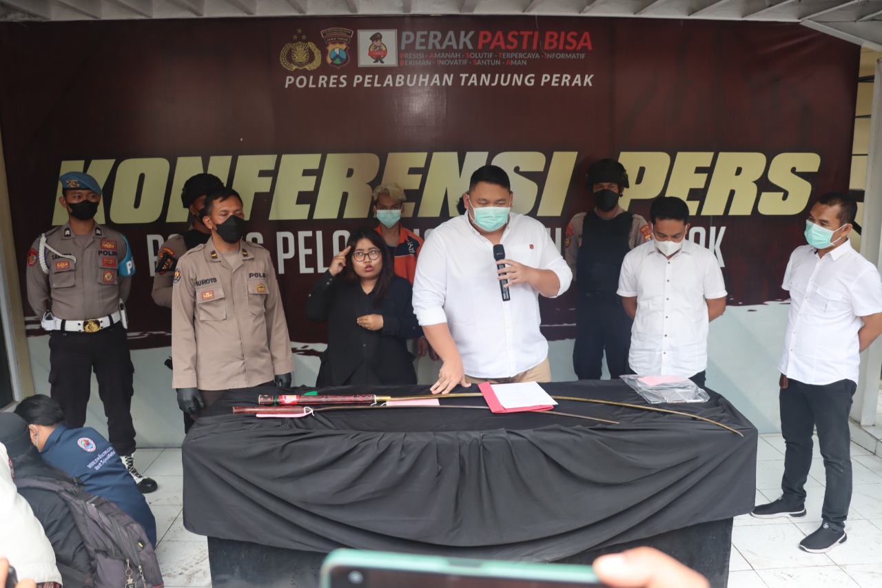 Polres Tanjung Perak Berhasil Mengamankan Tiga Pelaku Pengroyokan yang Mengakibatkan Korban Tewas