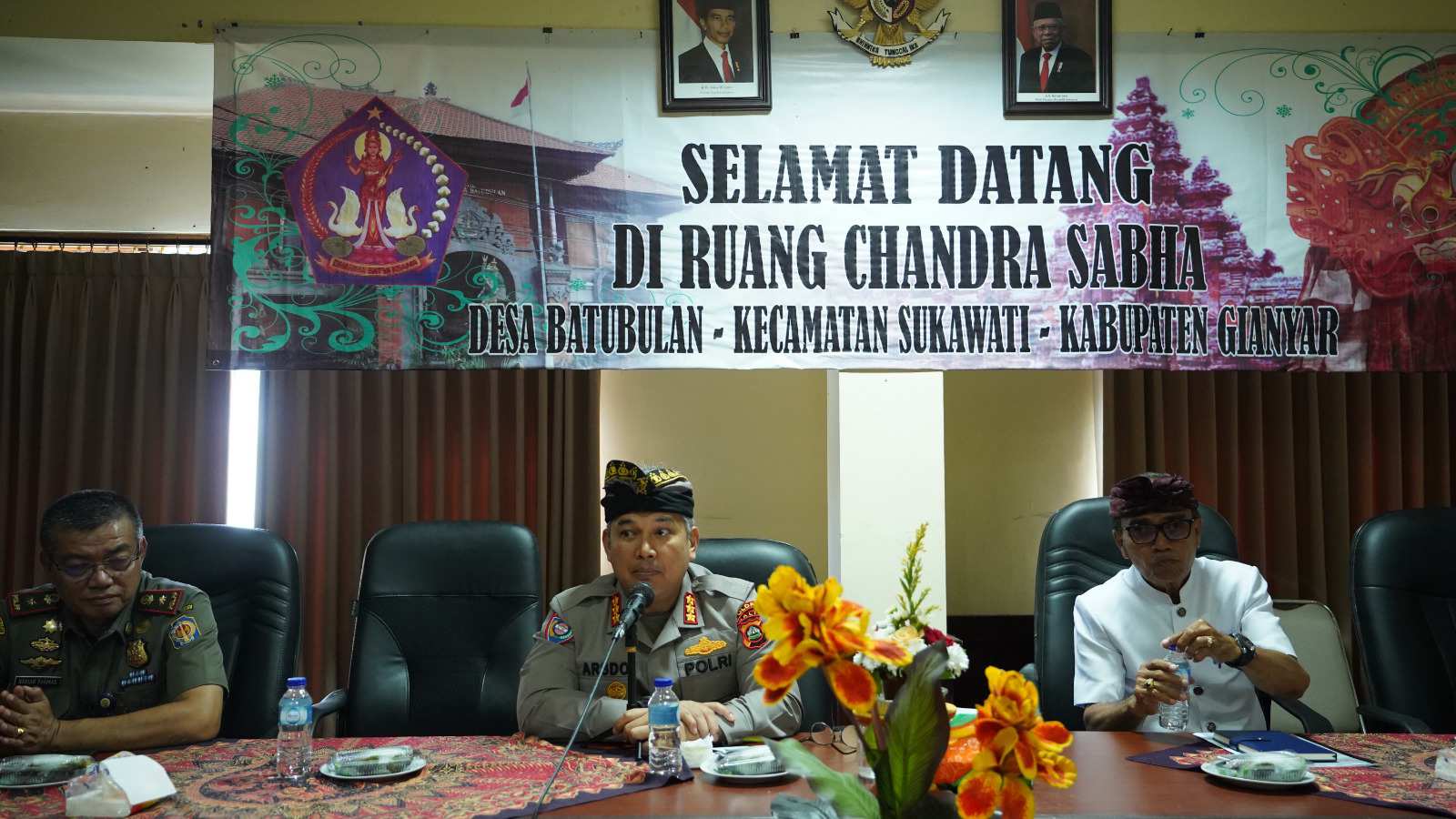 Jumat Curhat, Polda Bali Kunjungi Kantor Desa Batubulan