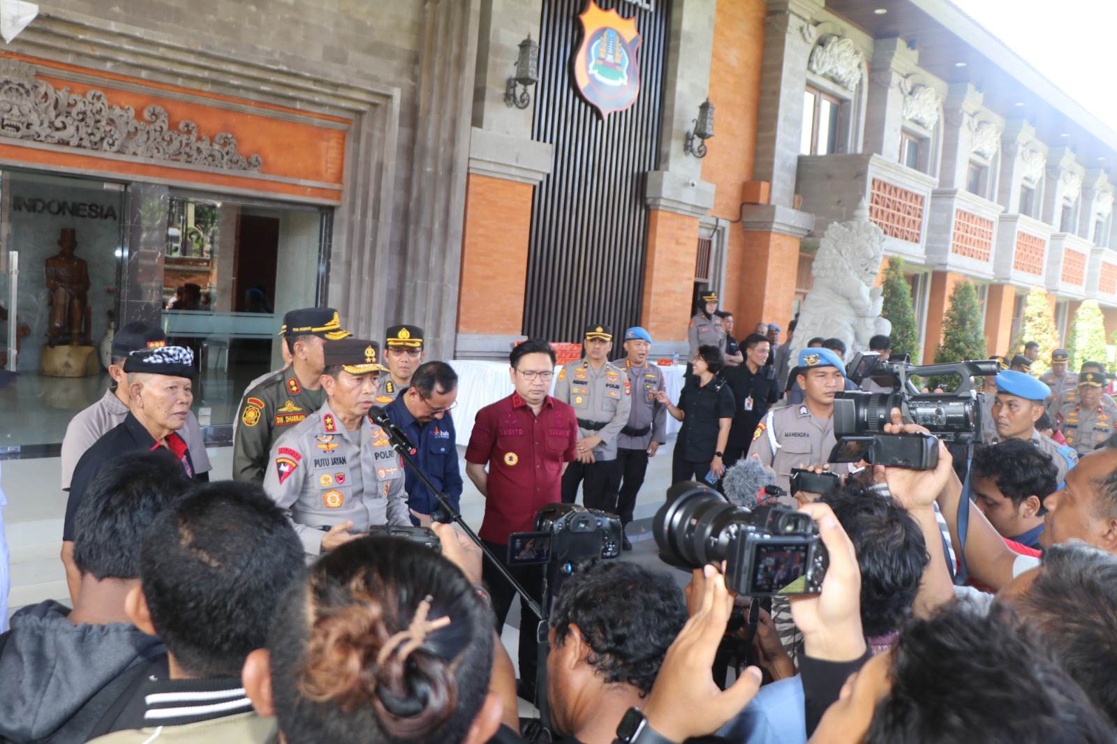 Kapolda Bali Pimpin Apel Gelar Pasukan Cipkon Agung 2023