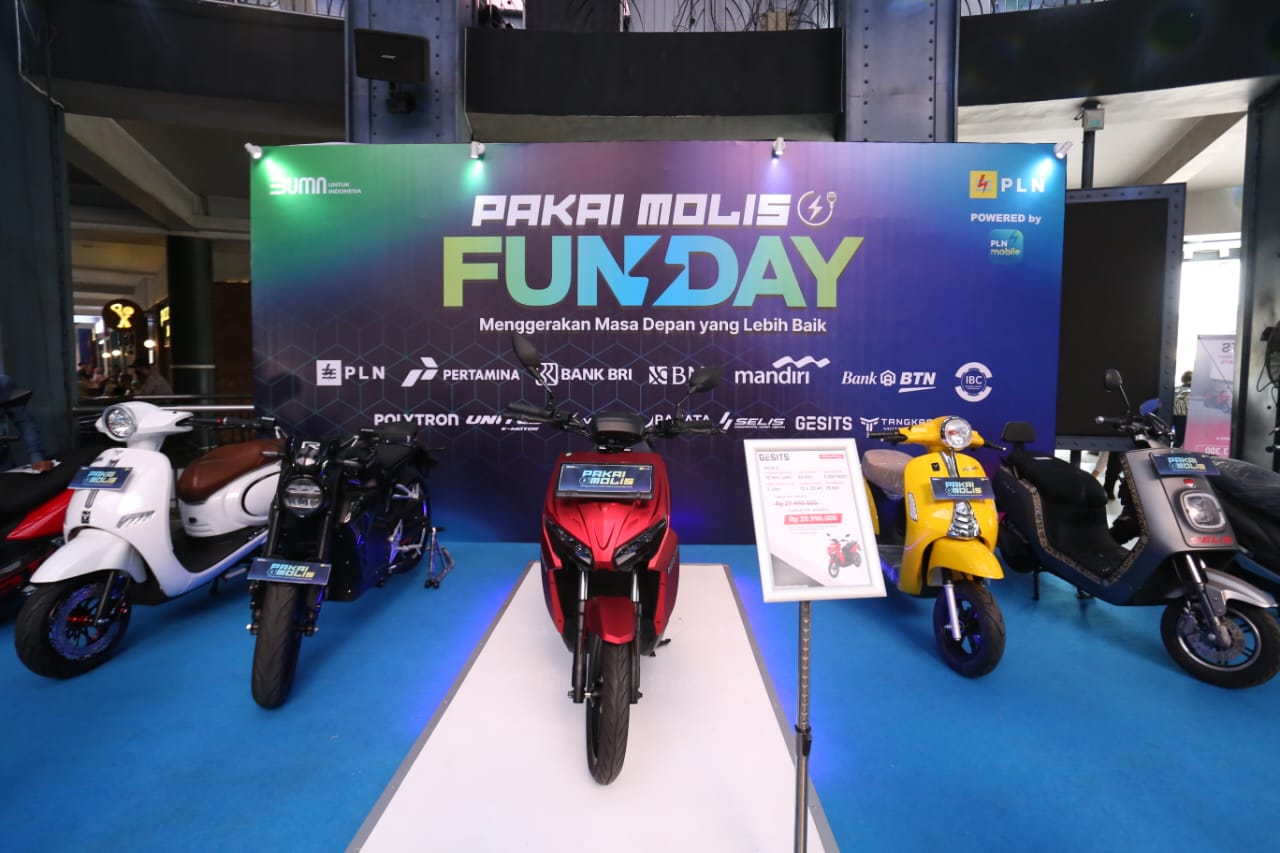 Kolaborasi BUMN Gelar Pakaimolis Fun Day di Citos Jakarta, Ajak Masyarakat Beralih Pakai Molis