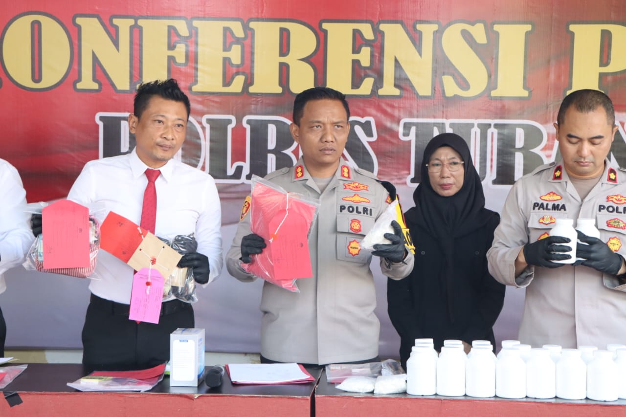 Polres Tuban Berhasil Ungkap 42 Kasus Narkoba dalam 6 Bulan, 44 Tersangka Diamankan