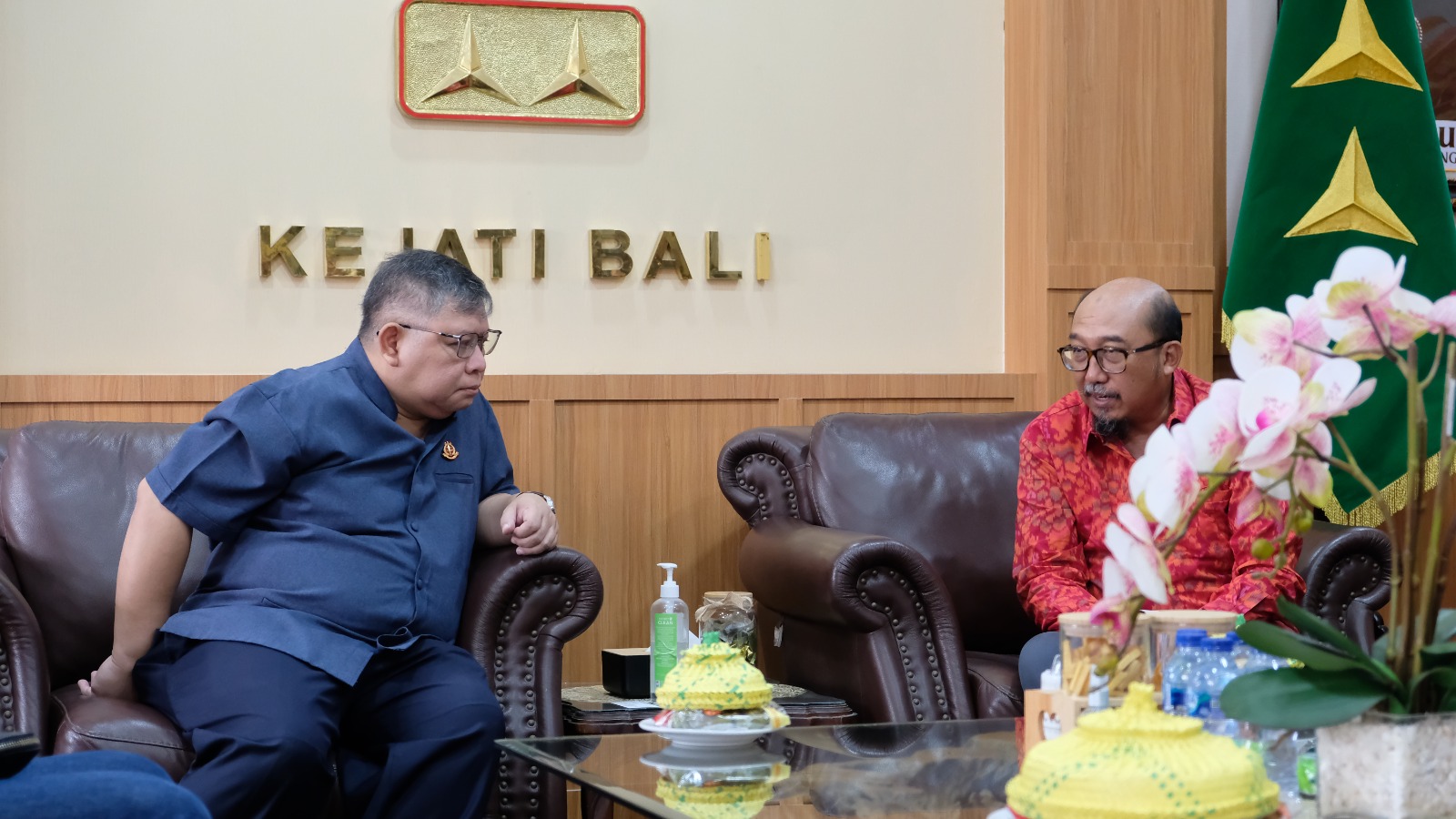 Eratkan Sinergitas Demi Pembangunan Infratruktur Kelistrikan, PLN UIP JBTB Audiensi dengan Kejaksaan Tinggi Bali